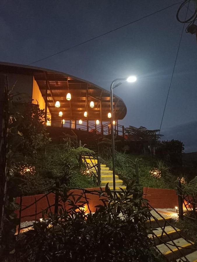 Glamping The Mountain Hotell Guatapé Eksteriør bilde