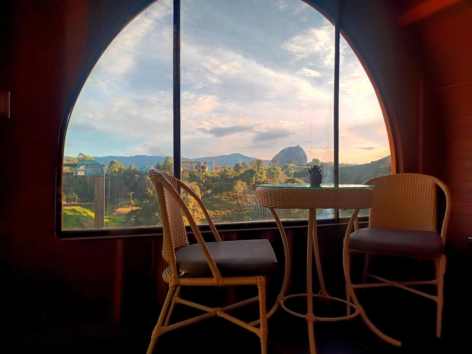 Glamping The Mountain Hotell Guatapé Eksteriør bilde