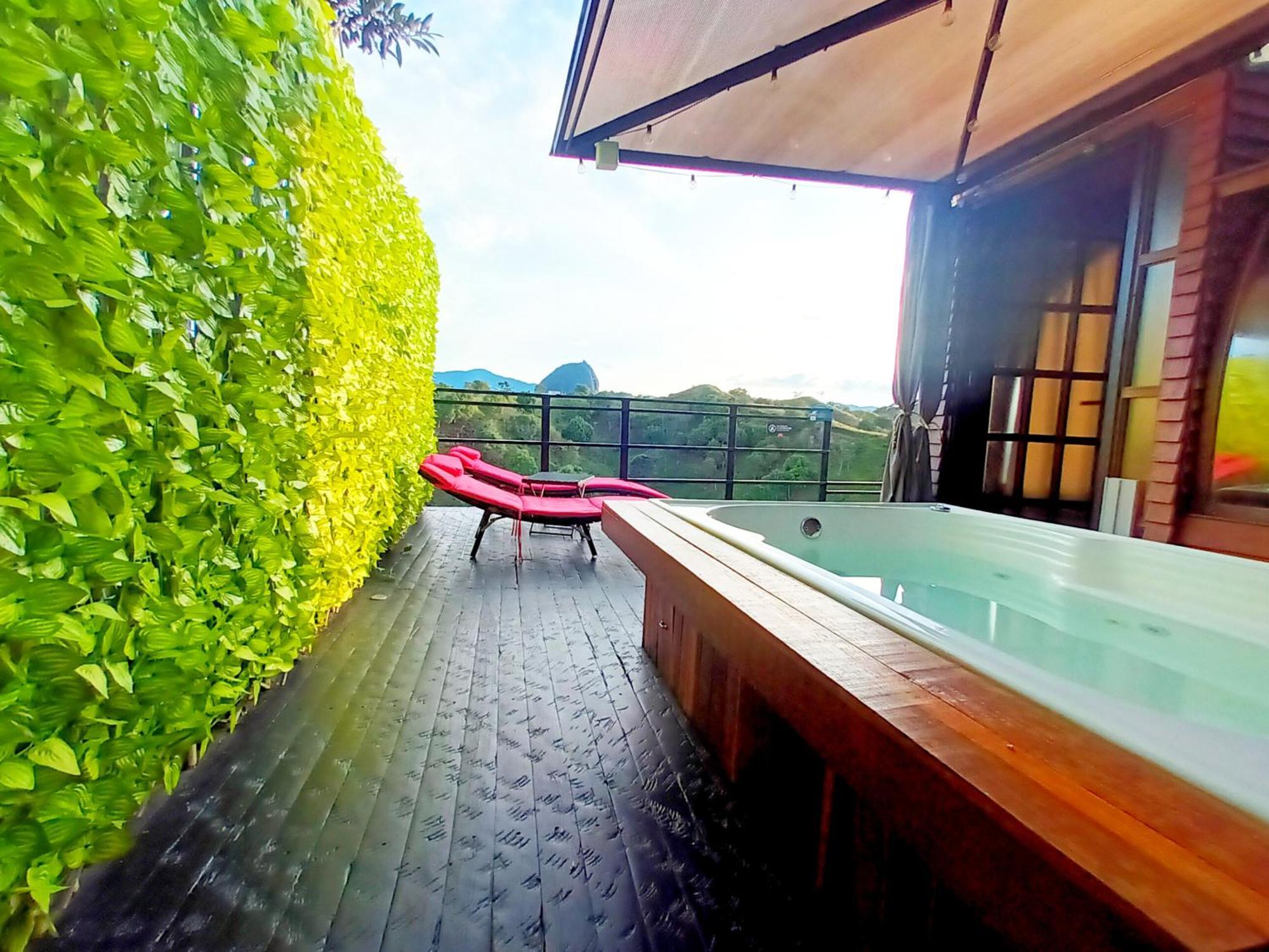 Glamping The Mountain Hotell Guatapé Eksteriør bilde