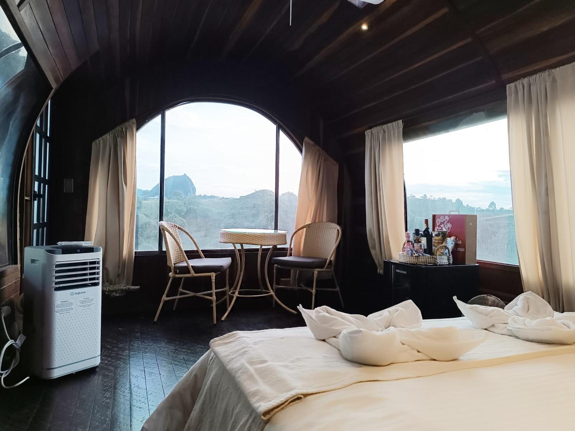 Glamping The Mountain Hotell Guatapé Eksteriør bilde